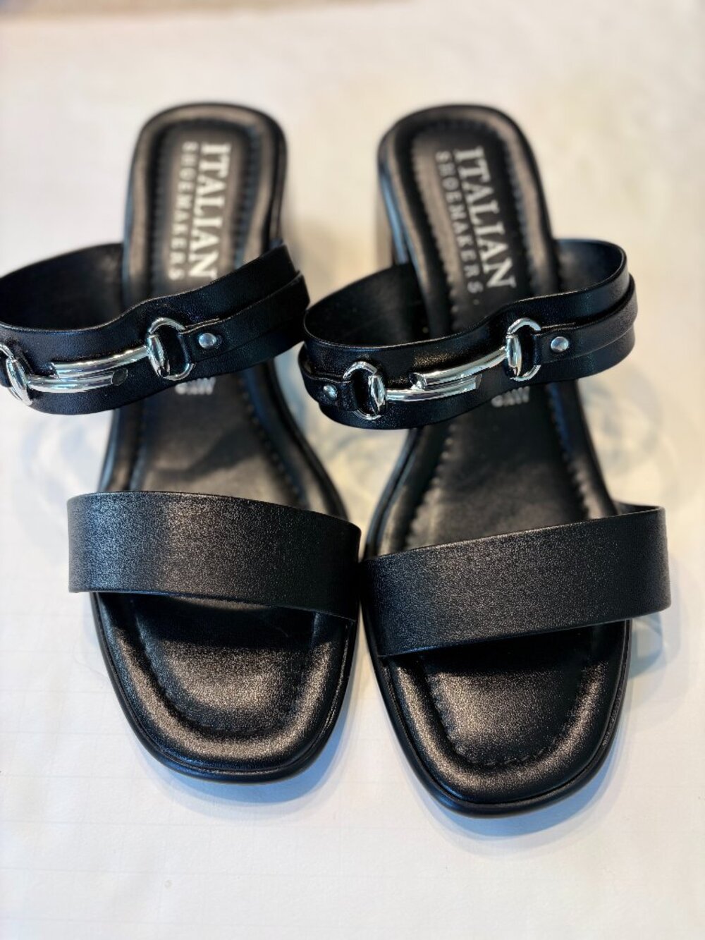 Womens Italian Shoemakers Size 8.5 Block Heel Slide Sandals
